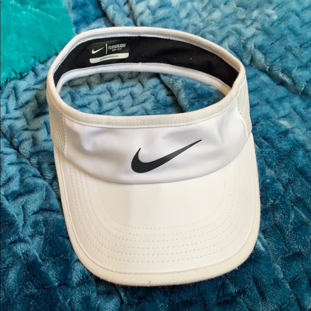 Nike Visor